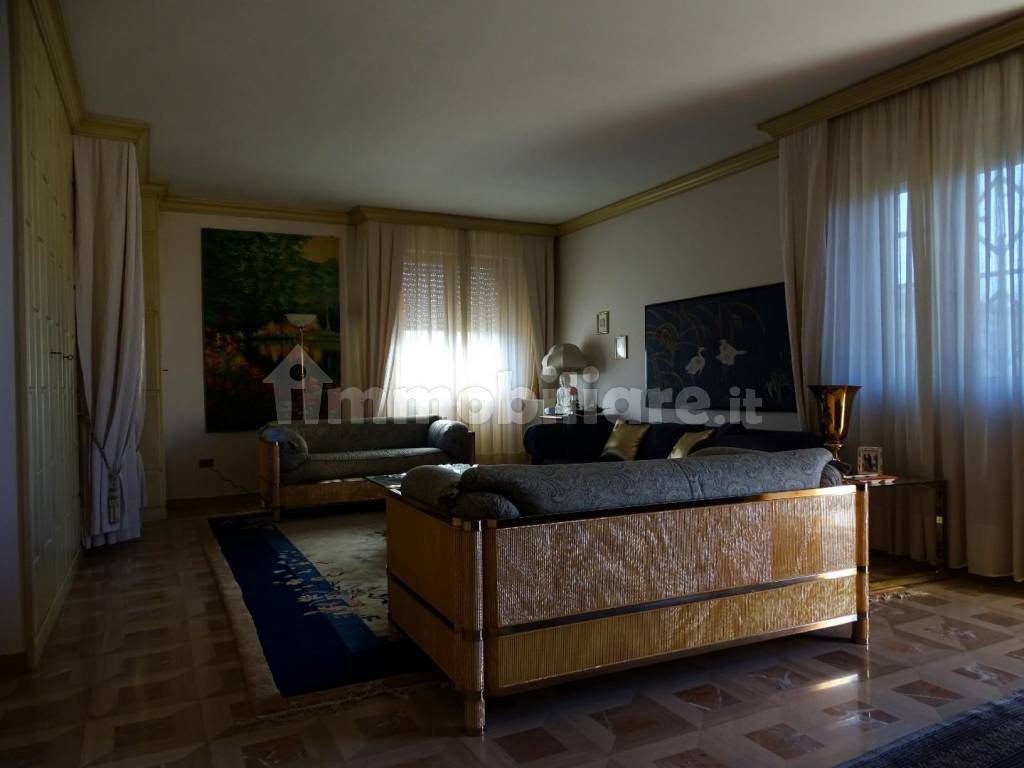 Appartamento in vendita a Fucecchio, 5 locali, Trattative riservate | PortaleAgenzieImmobiliari.it