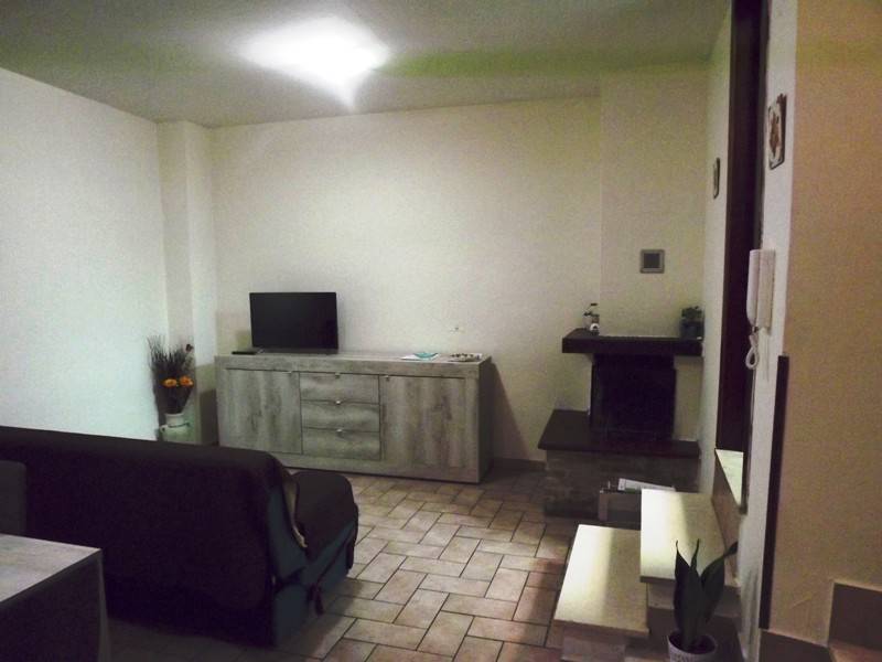 Appartamento in vendita a Foligno, 5 locali, prezzo € 85.000 | PortaleAgenzieImmobiliari.it