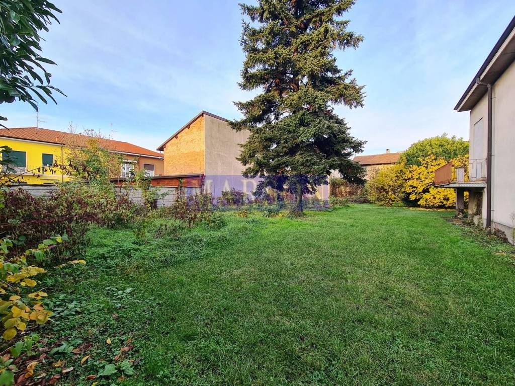 Villa in vendita a San Giorgio su Legnano, 4 locali, prezzo € 299.000 | PortaleAgenzieImmobiliari.it