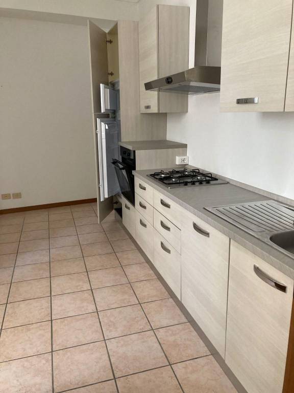 Appartamento in affitto a Asti, 4 locali, prezzo € 550 | PortaleAgenzieImmobiliari.it