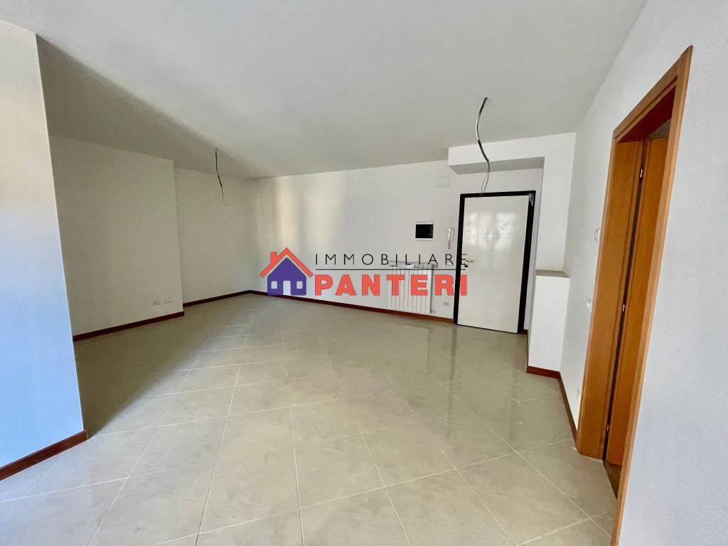 Appartamento in vendita a Pescia, 3 locali, prezzo € 179.000 | PortaleAgenzieImmobiliari.it