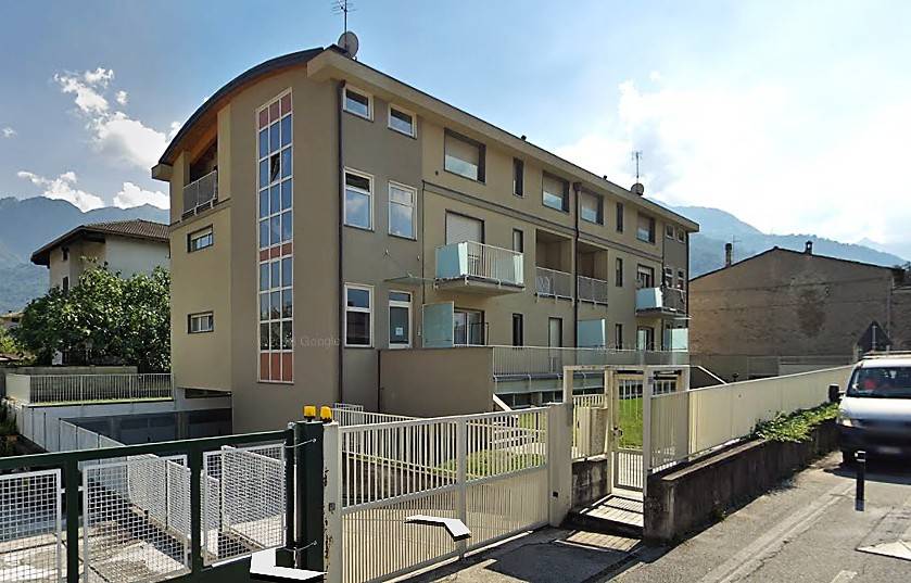 Appartamento in affitto a Morbegno, 3 locali, prezzo € 500 | CambioCasa.it