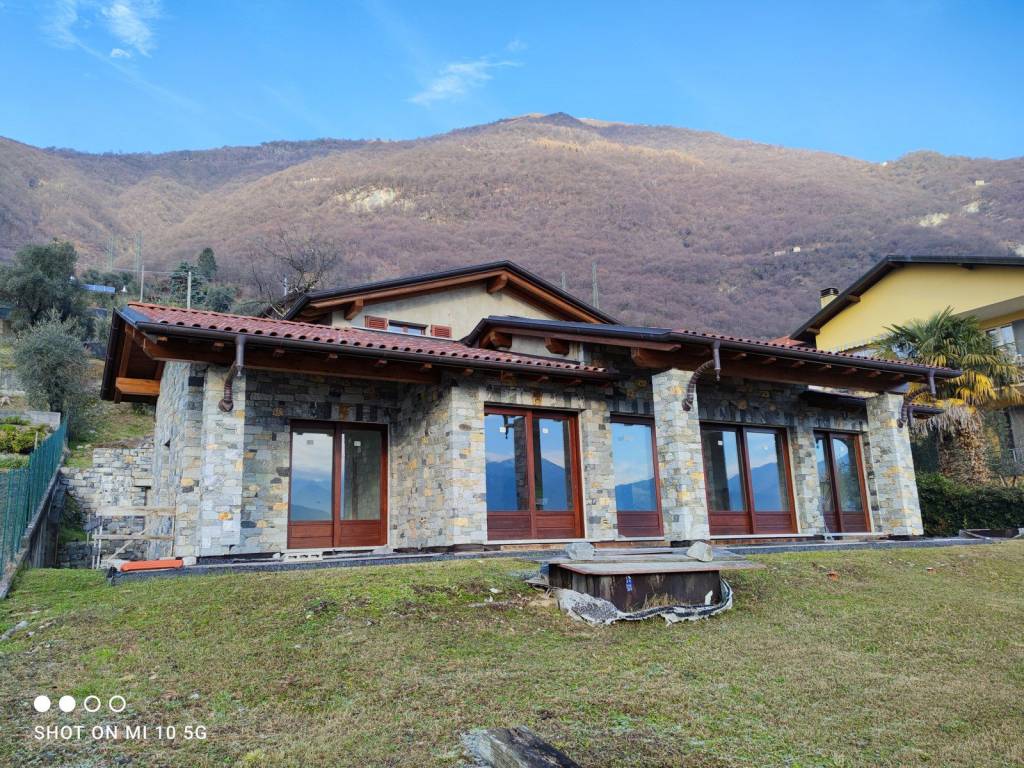 Villa in vendita a Tremezzina, 6 locali, Trattative riservate | PortaleAgenzieImmobiliari.it