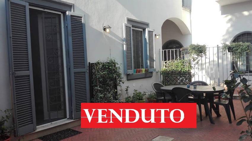Appartamento in vendita a Roma, 2 locali, zona Zona: 17 . Aventino, San Saba , Piramide, prezzo € 295.000 | CambioCasa.it