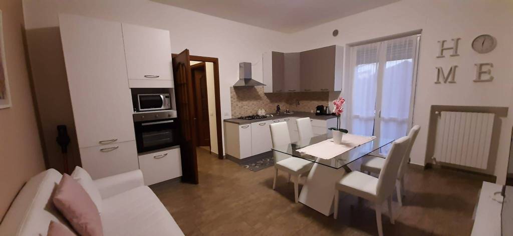Appartamento in affitto a Rivoli, 2 locali, prezzo € 450 | CambioCasa.it