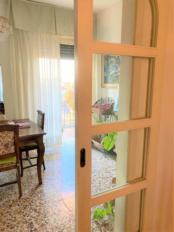 Appartamento in vendita a Grumello del Monte, 5 locali, prezzo € 99.900 | PortaleAgenzieImmobiliari.it