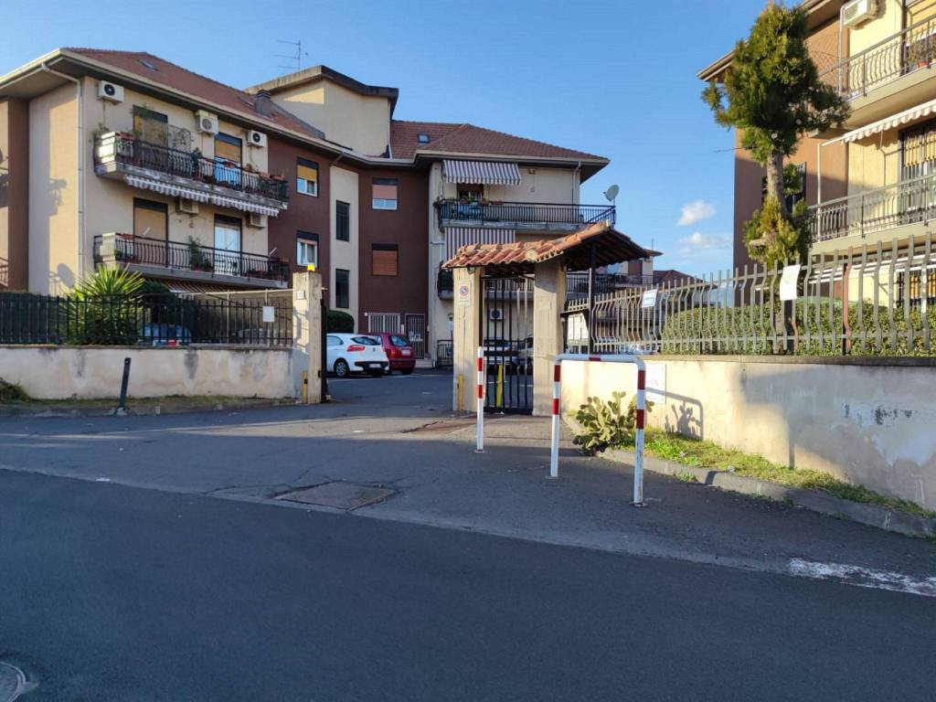 Box / Garage in vendita a Gravina di Catania, 9999 locali, prezzo € 9.000 | PortaleAgenzieImmobiliari.it