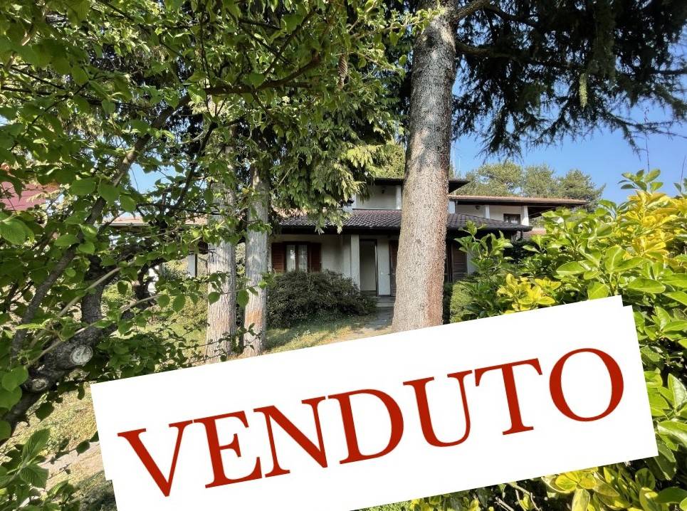 Villa in vendita a Olgiate Comasco, 4 locali, prezzo € 345.000 | PortaleAgenzieImmobiliari.it