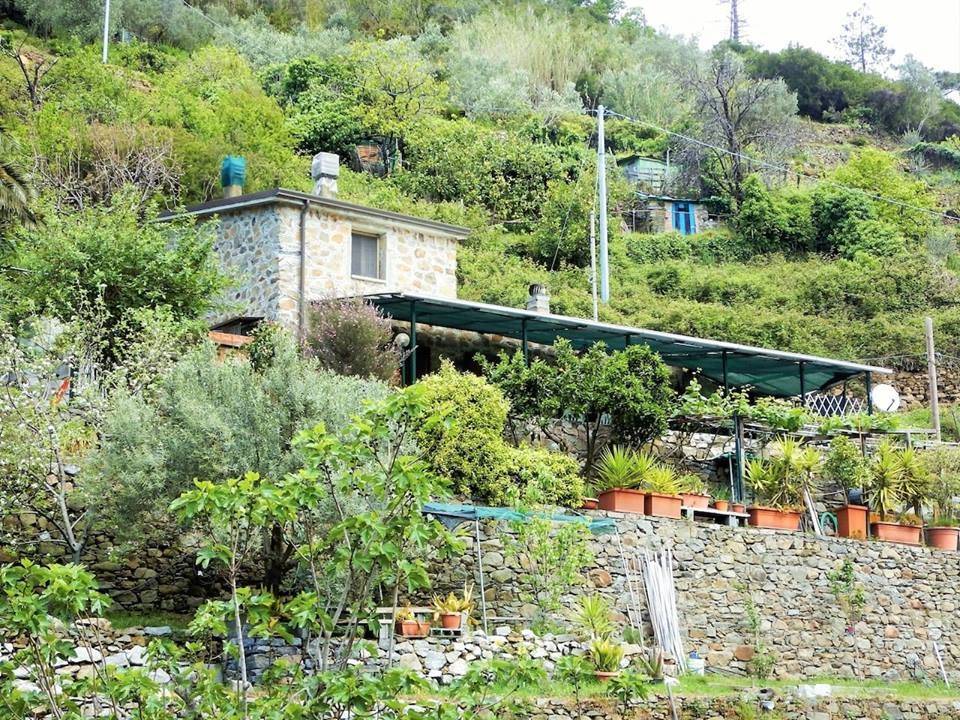 Rustico / Casale in vendita a Riomaggiore, 4 locali, prezzo € 298.000 | CambioCasa.it