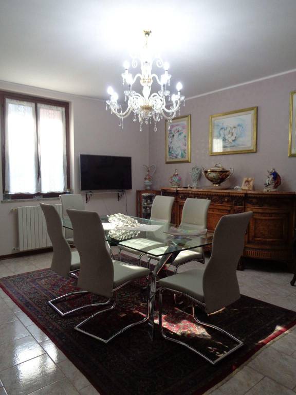 Appartamento in vendita a Casalmorano, 3 locali, prezzo € 90.000 | CambioCasa.it