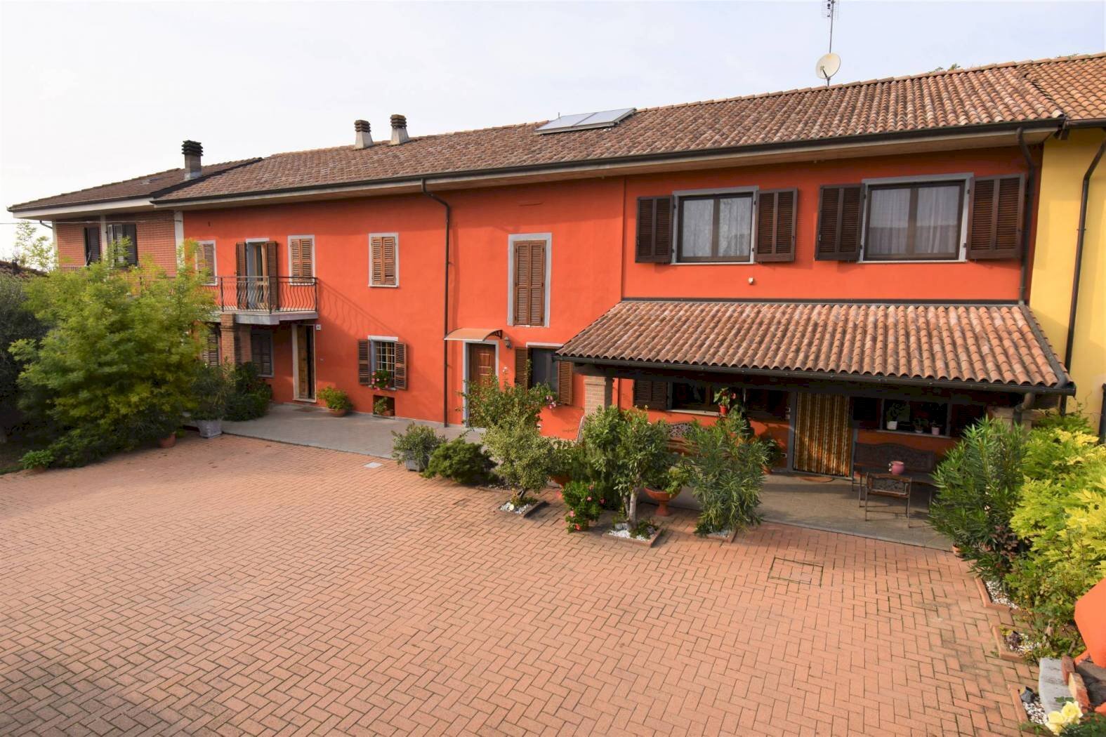 Rustico / Casale in vendita a Agliano Terme, 1 locali, prezzo € 270.000 | CambioCasa.it