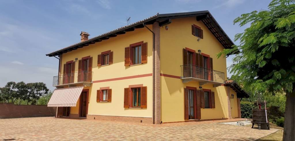 Villa in vendita a San Marzano Oliveto, 1 locali, prezzo € 625.000 | PortaleAgenzieImmobiliari.it