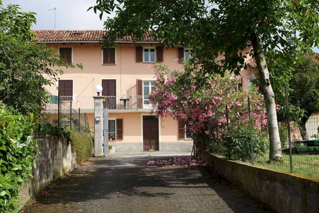 Rustico / Casale in vendita a Isola d'Asti, 1 locali, prezzo € 430.000 | PortaleAgenzieImmobiliari.it