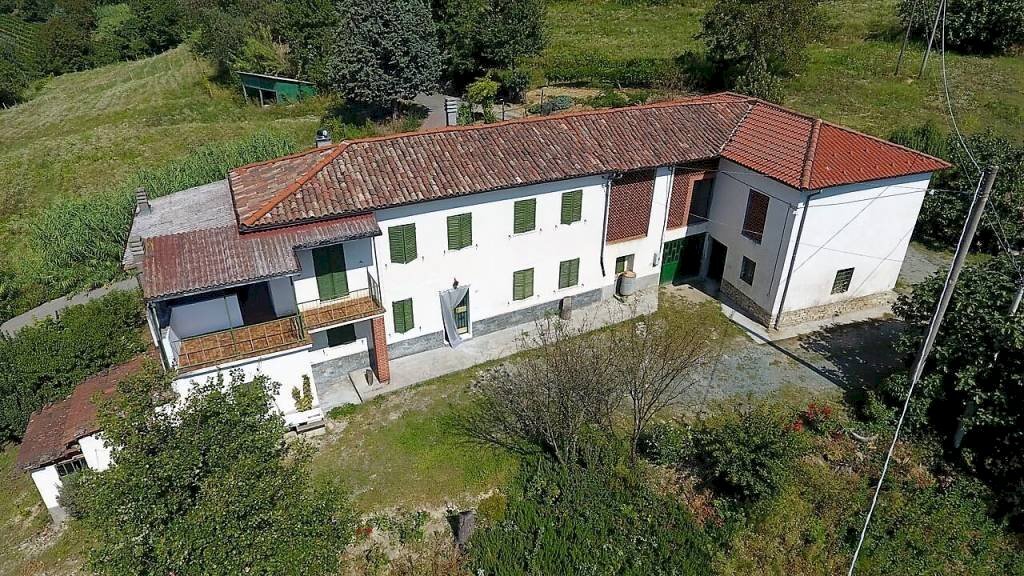 Rustico / Casale in vendita a Sessame, 1 locali, prezzo € 350.000 | PortaleAgenzieImmobiliari.it