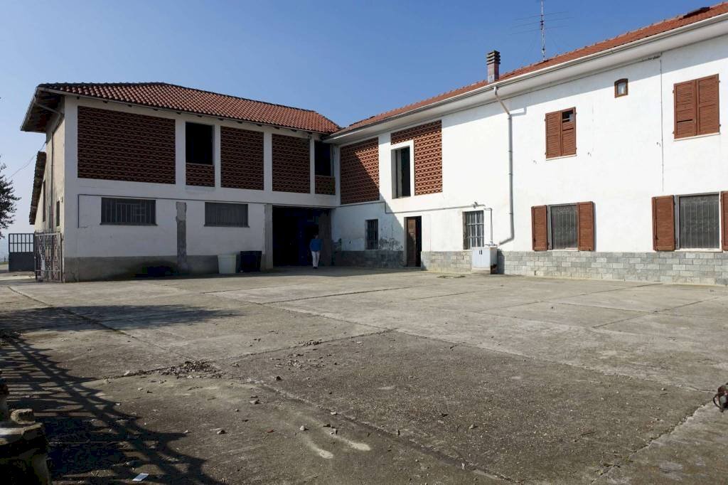 Rustico / Casale in vendita a Agliano Terme, 1 locali, prezzo € 270.000 | PortaleAgenzieImmobiliari.it