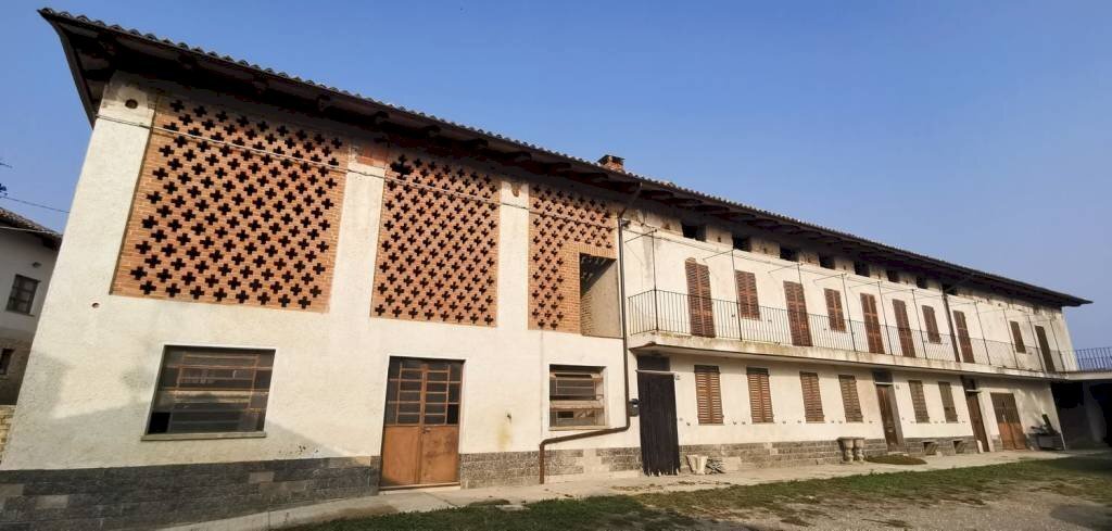 Rustico / Casale in vendita a Canelli, 1 locali, prezzo € 250.000 | PortaleAgenzieImmobiliari.it
