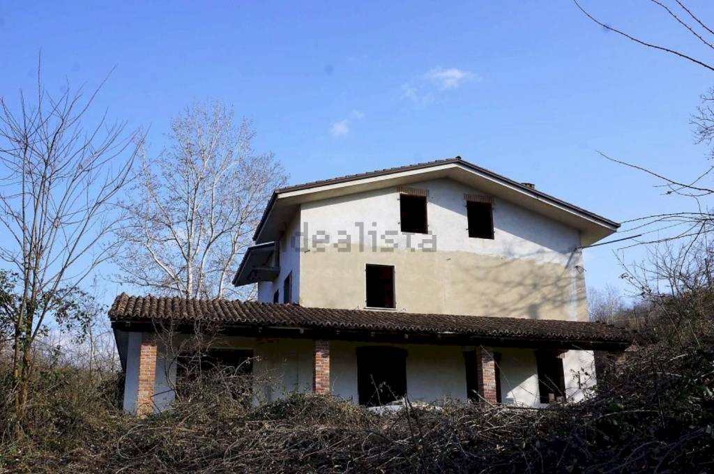 Villa in Vendita a Rocchetta Palafea