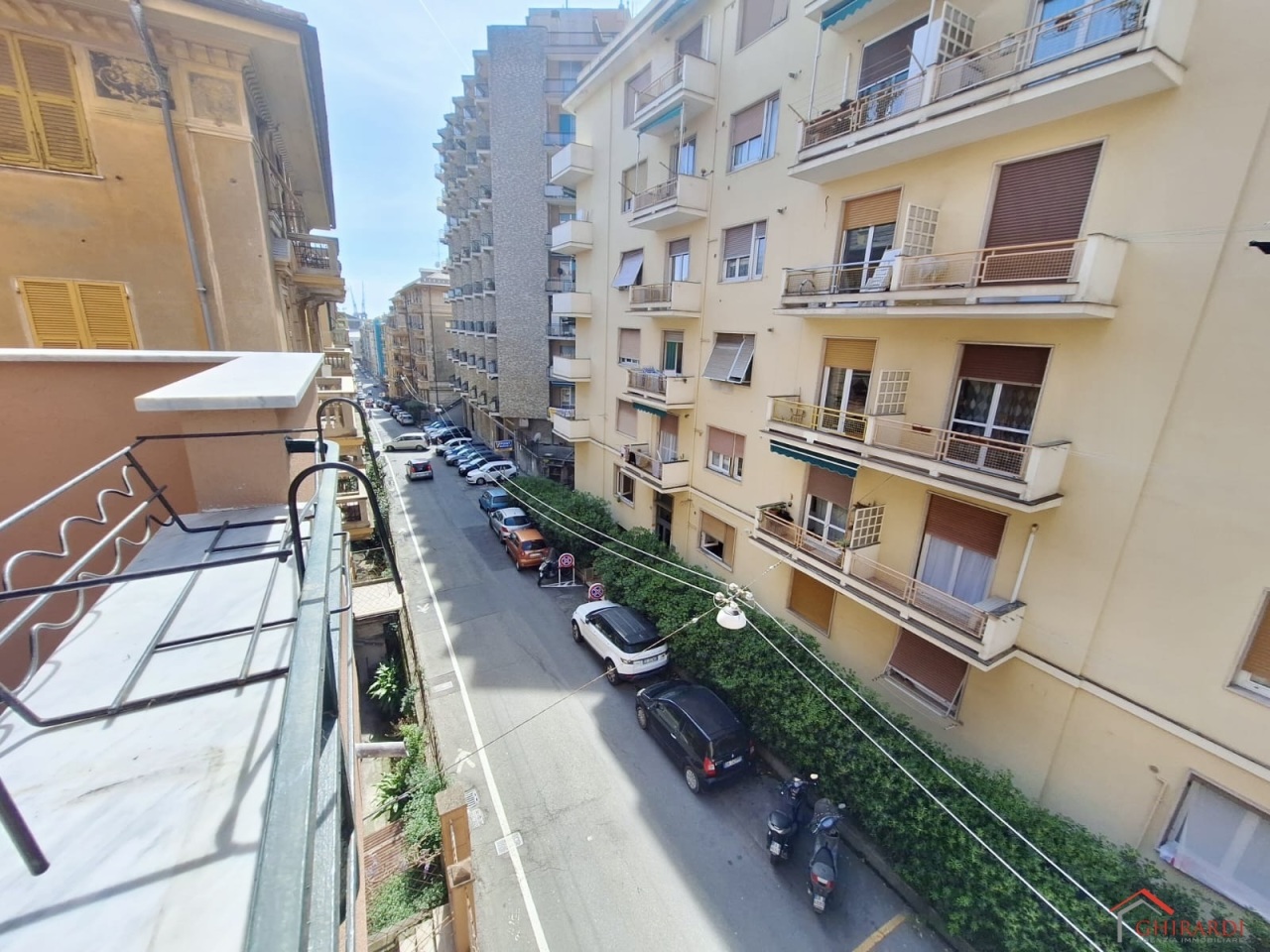 Appartamento in affitto a Genova, 7 locali, prezzo € 570 | PortaleAgenzieImmobiliari.it