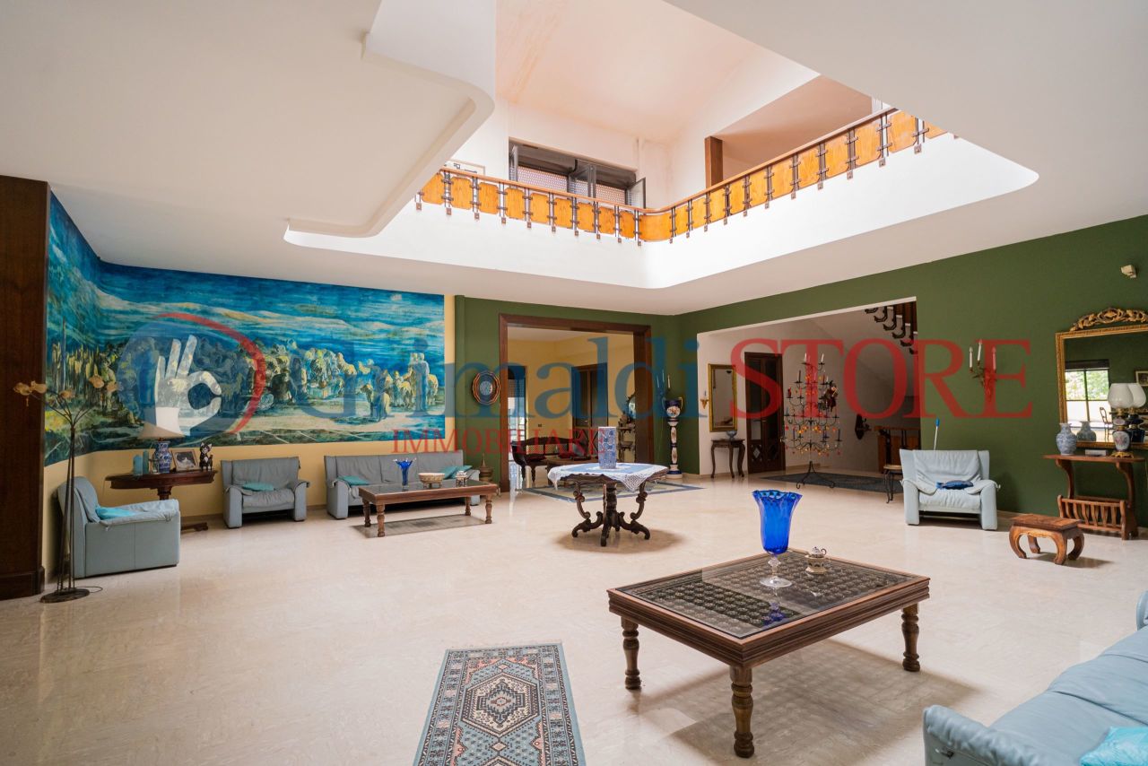 Villa in vendita a Lecce, 22 locali, prezzo € 1.200.000 | PortaleAgenzieImmobiliari.it