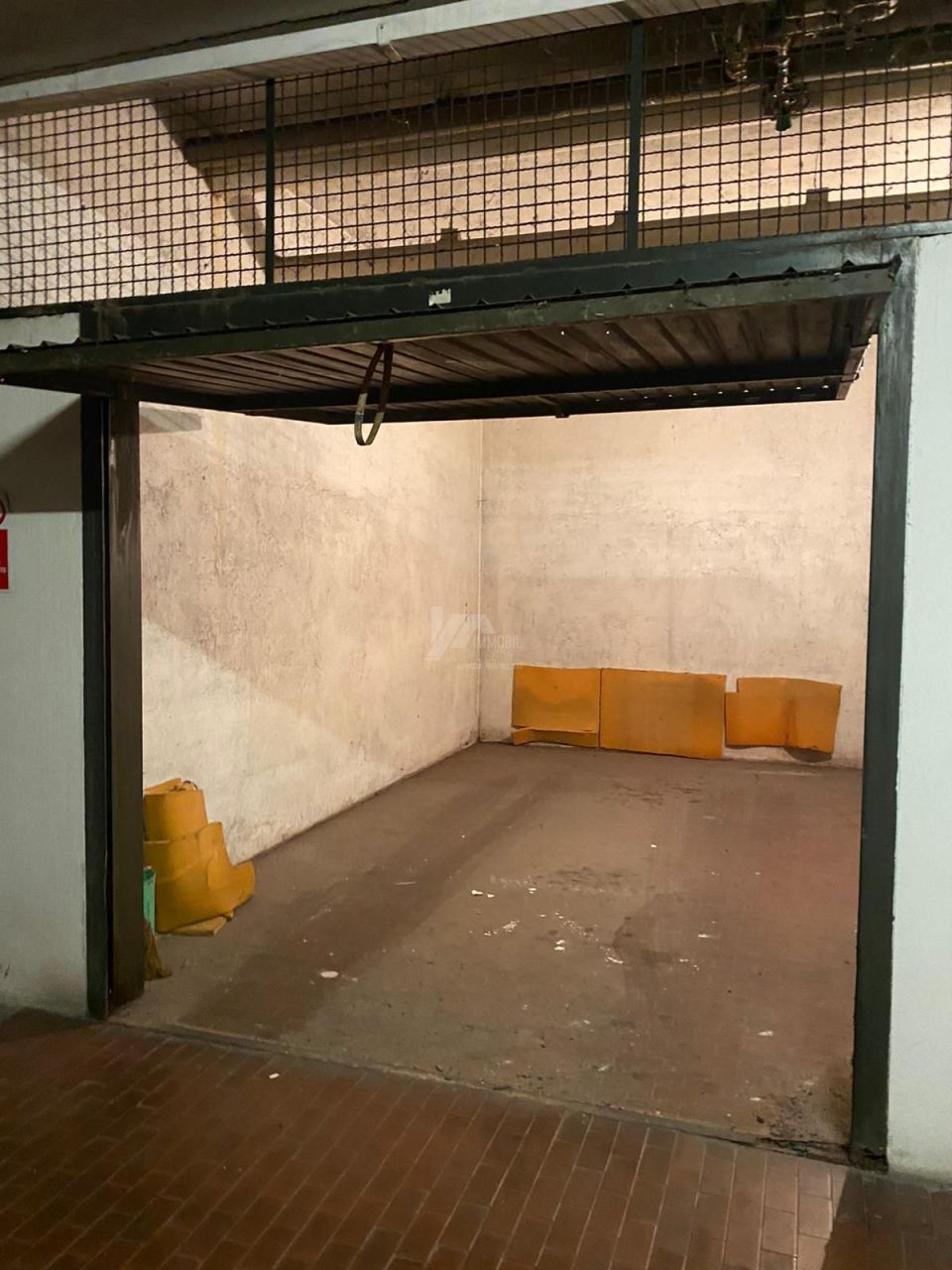Box / Garage in vendita a Salò, 1 locali, prezzo € 35.000 | PortaleAgenzieImmobiliari.it