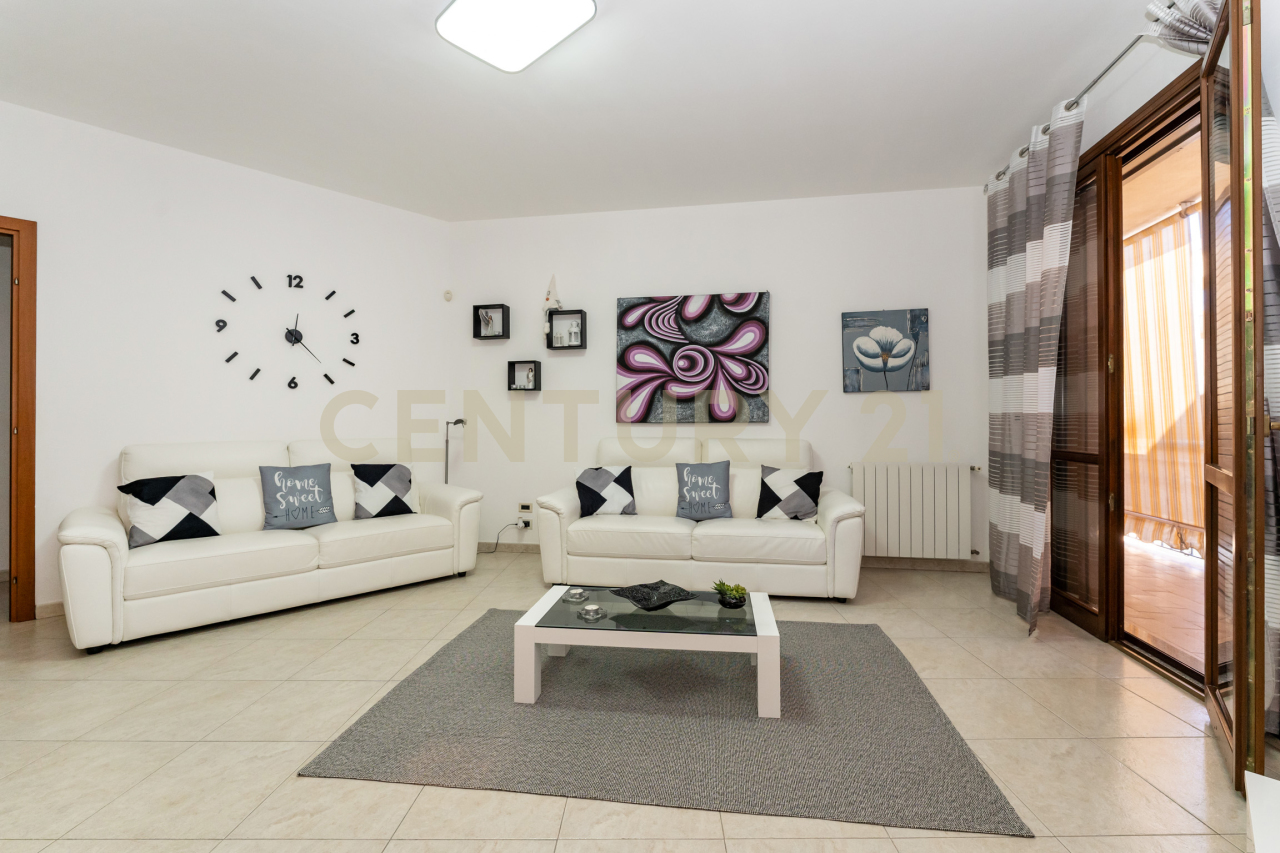 Appartamento in vendita a Aci Catena, 4 locali, prezzo € 149.000 | PortaleAgenzieImmobiliari.it