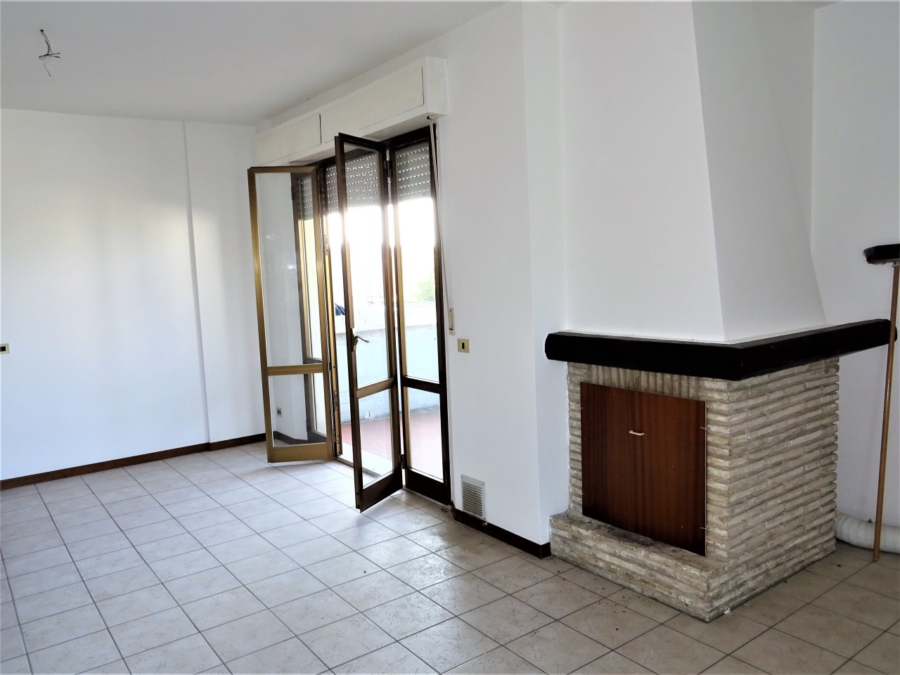 Appartamento in vendita a Montemarciano, 3 locali, prezzo € 75.000 | PortaleAgenzieImmobiliari.it