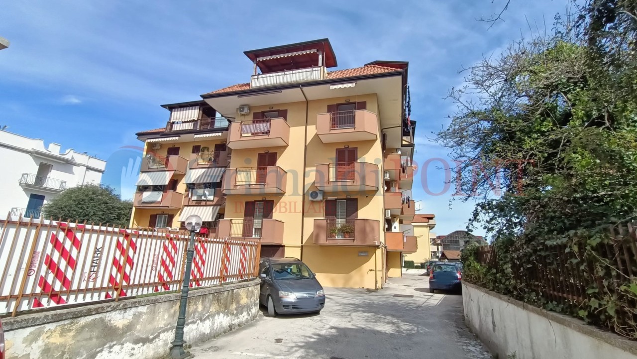 Appartamento in vendita a Giugliano in Campania, 3 locali, prezzo € 185.000 | PortaleAgenzieImmobiliari.it