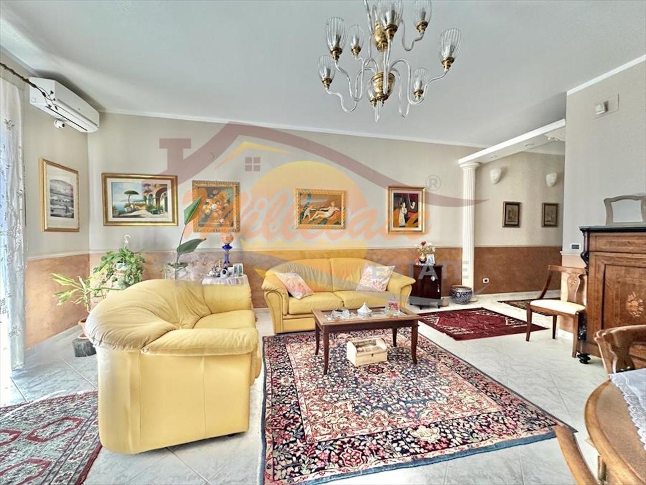 Appartamento in vendita a Siracusa, 5 locali, prezzo € 128.000 | PortaleAgenzieImmobiliari.it