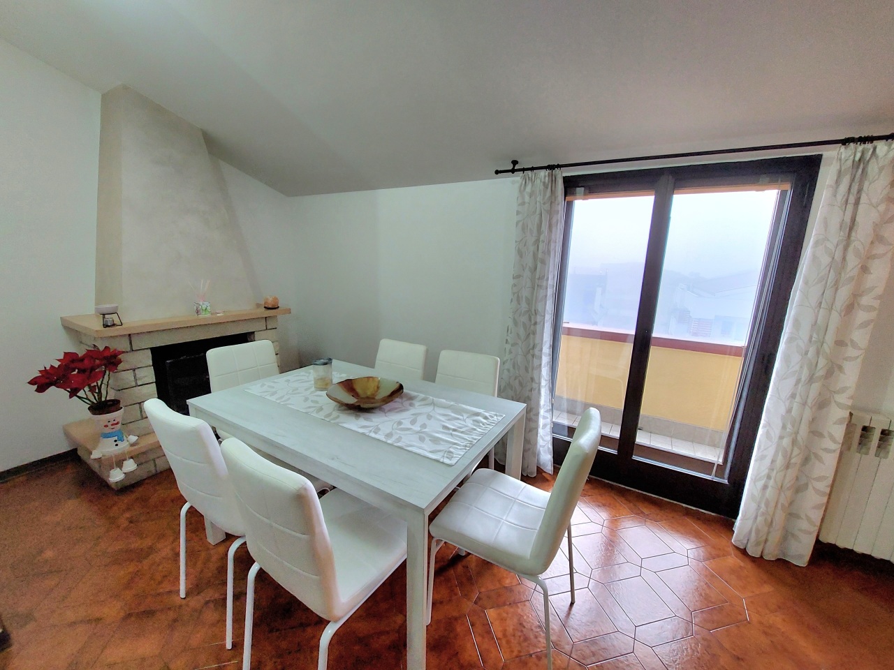 Appartamento in vendita a Rovigo, 6 locali, prezzo € 150.000 | PortaleAgenzieImmobiliari.it