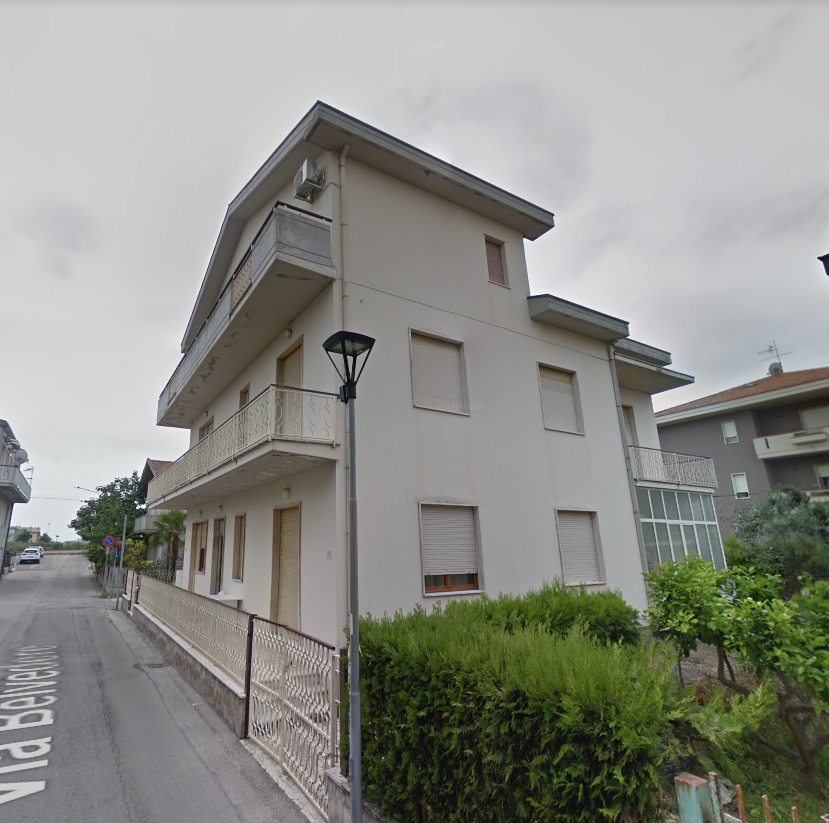 Appartamento in vendita a Pineto, 7 locali, prezzo € 135.000 | PortaleAgenzieImmobiliari.it