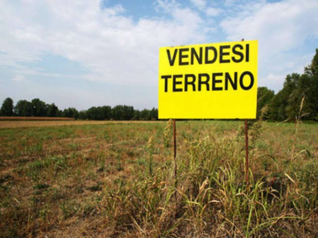 Terreno Edificabile Residenziale in vendita a Pietrasanta, 9999 locali, prezzo € 230.000 | PortaleAgenzieImmobiliari.it