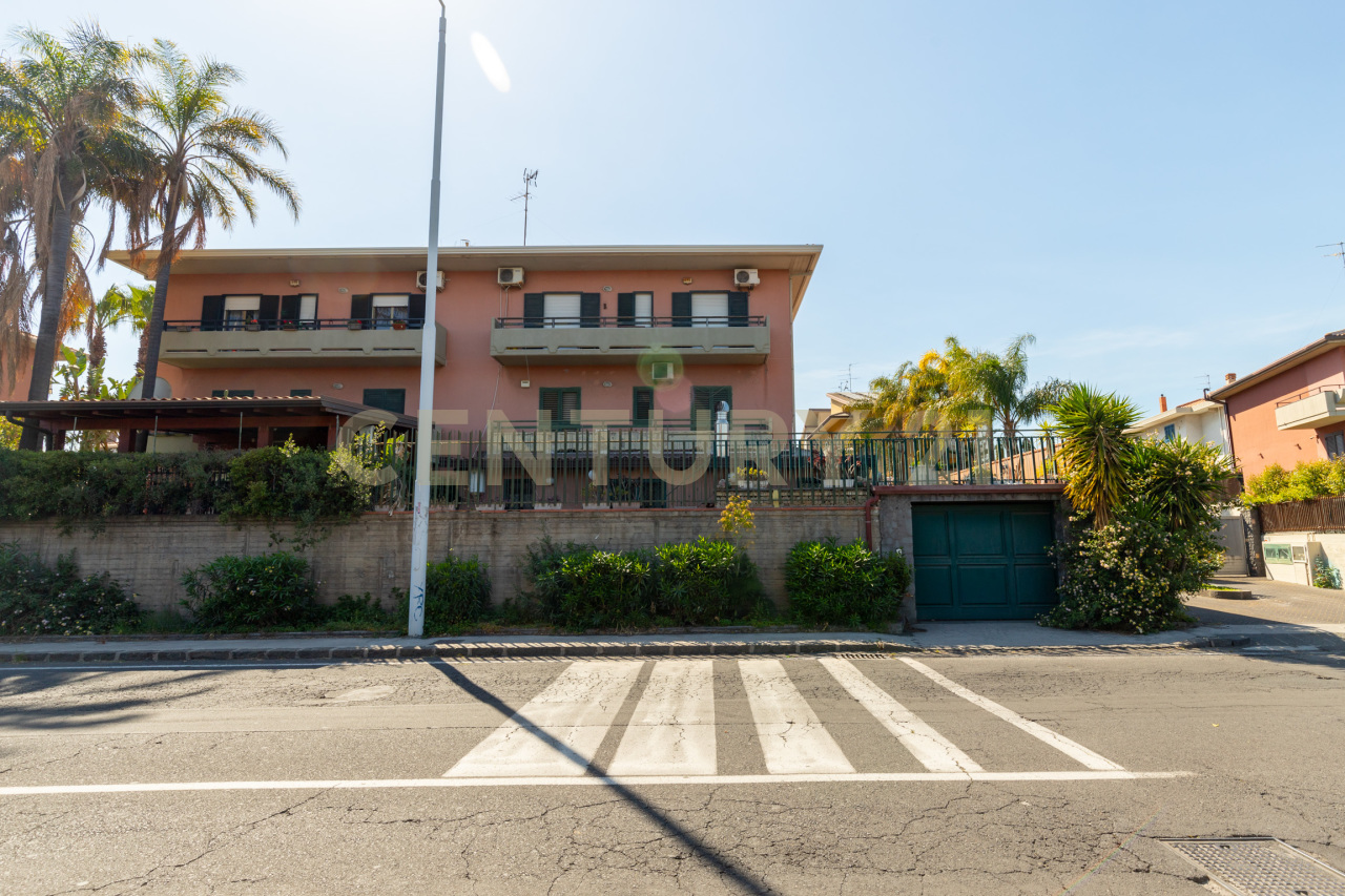 Appartamento in vendita a Catania, 6 locali, prezzo € 259.000 | PortaleAgenzieImmobiliari.it