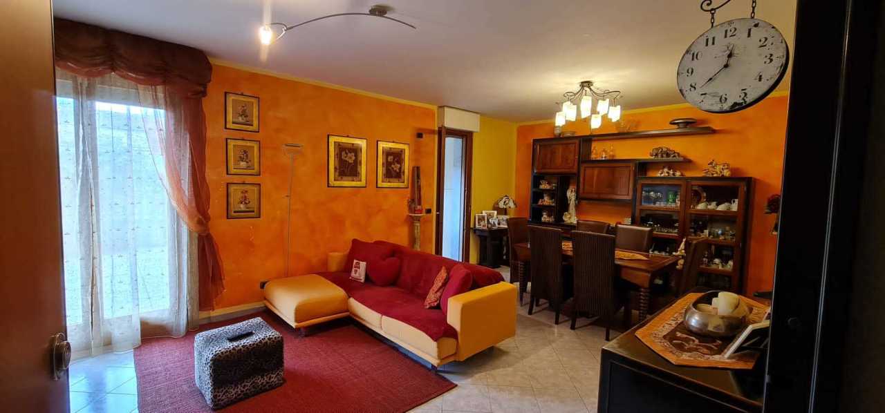 Appartamento in vendita a Aulla, 7 locali, prezzo € 139.000 | PortaleAgenzieImmobiliari.it