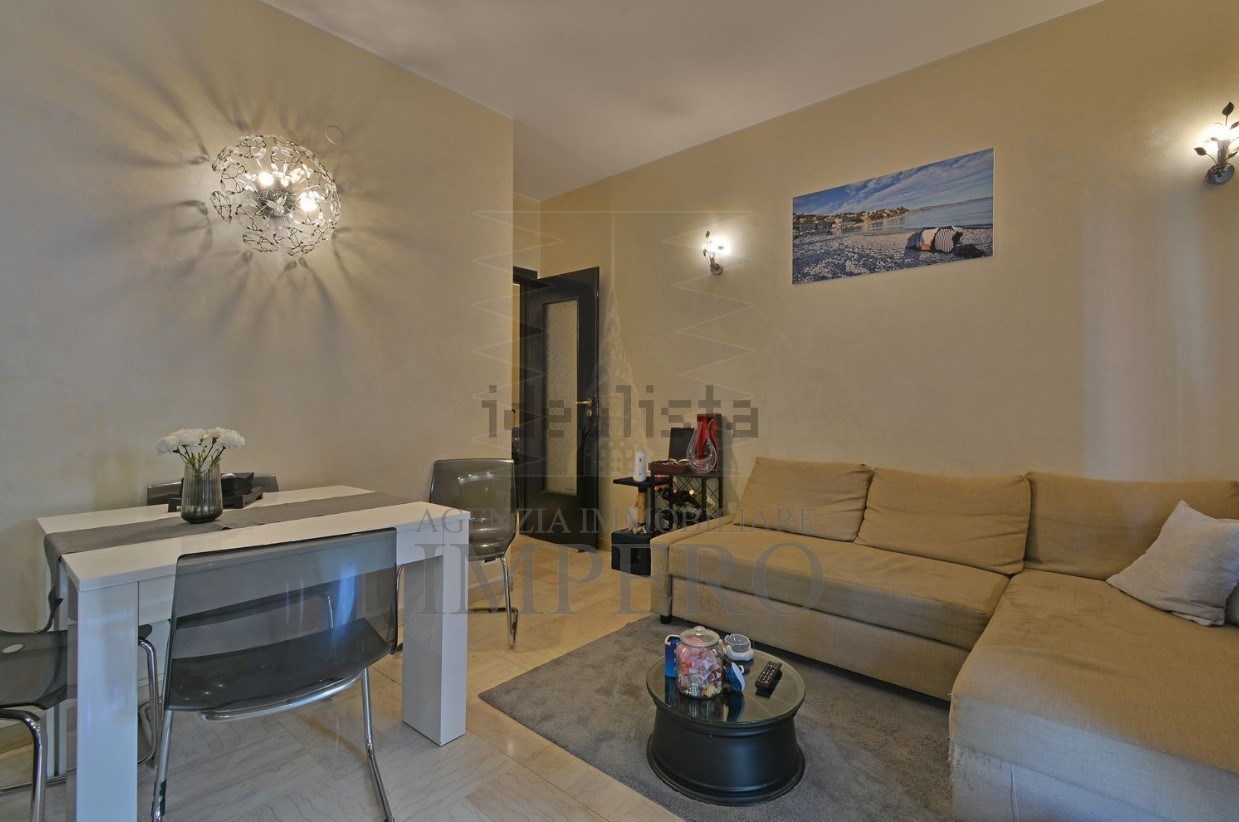 Appartamento in vendita a Ventimiglia, 4 locali, prezzo € 220.000 | PortaleAgenzieImmobiliari.it