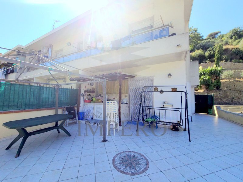 Appartamento in vendita a Ventimiglia, 2 locali, prezzo € 129.000 | PortaleAgenzieImmobiliari.it