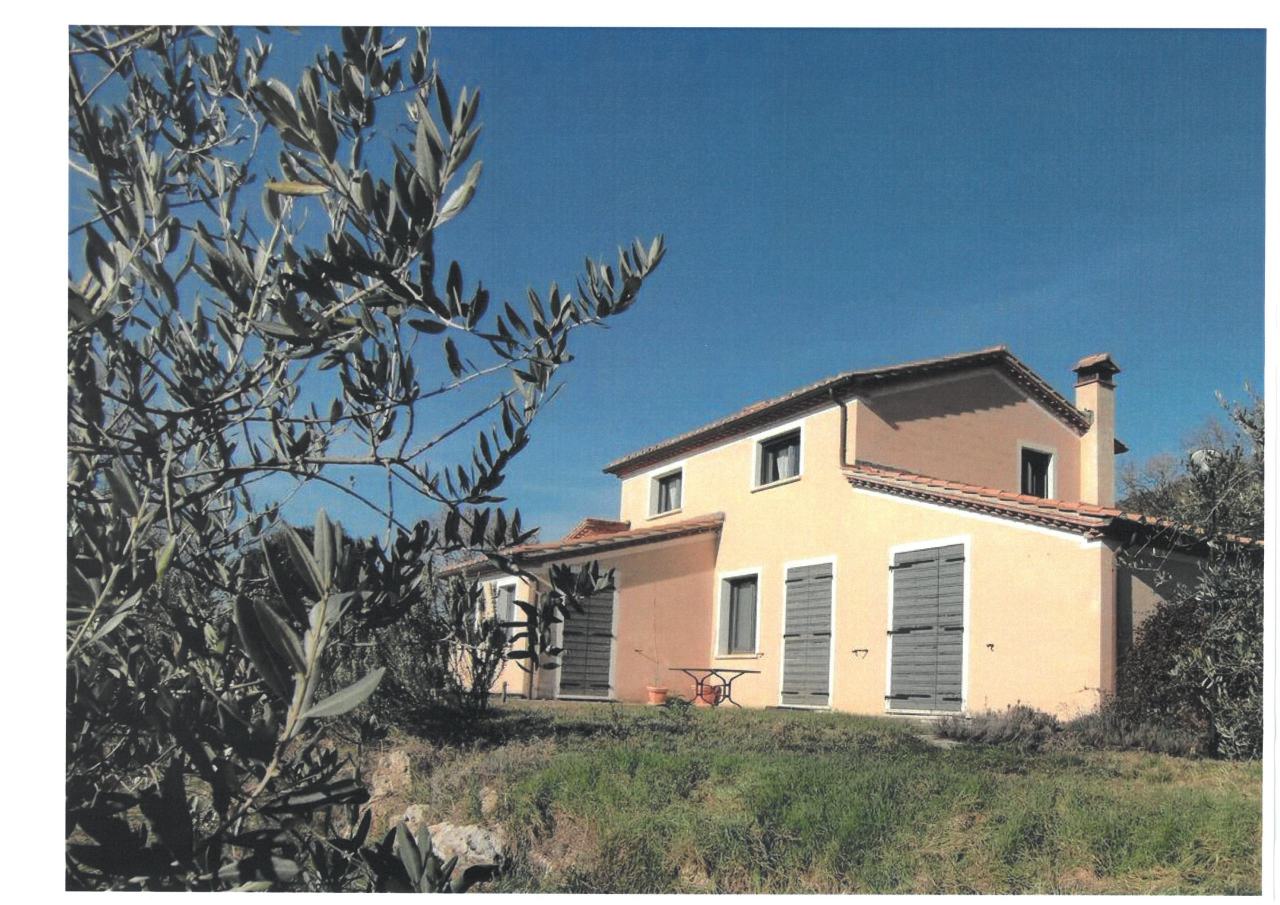 Rustico / Casale in vendita a Amelia, 7 locali, prezzo € 390.000 | PortaleAgenzieImmobiliari.it