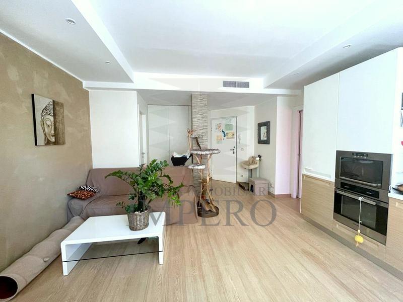 Appartamento in vendita a Ventimiglia, 3 locali, prezzo € 255.000 | PortaleAgenzieImmobiliari.it