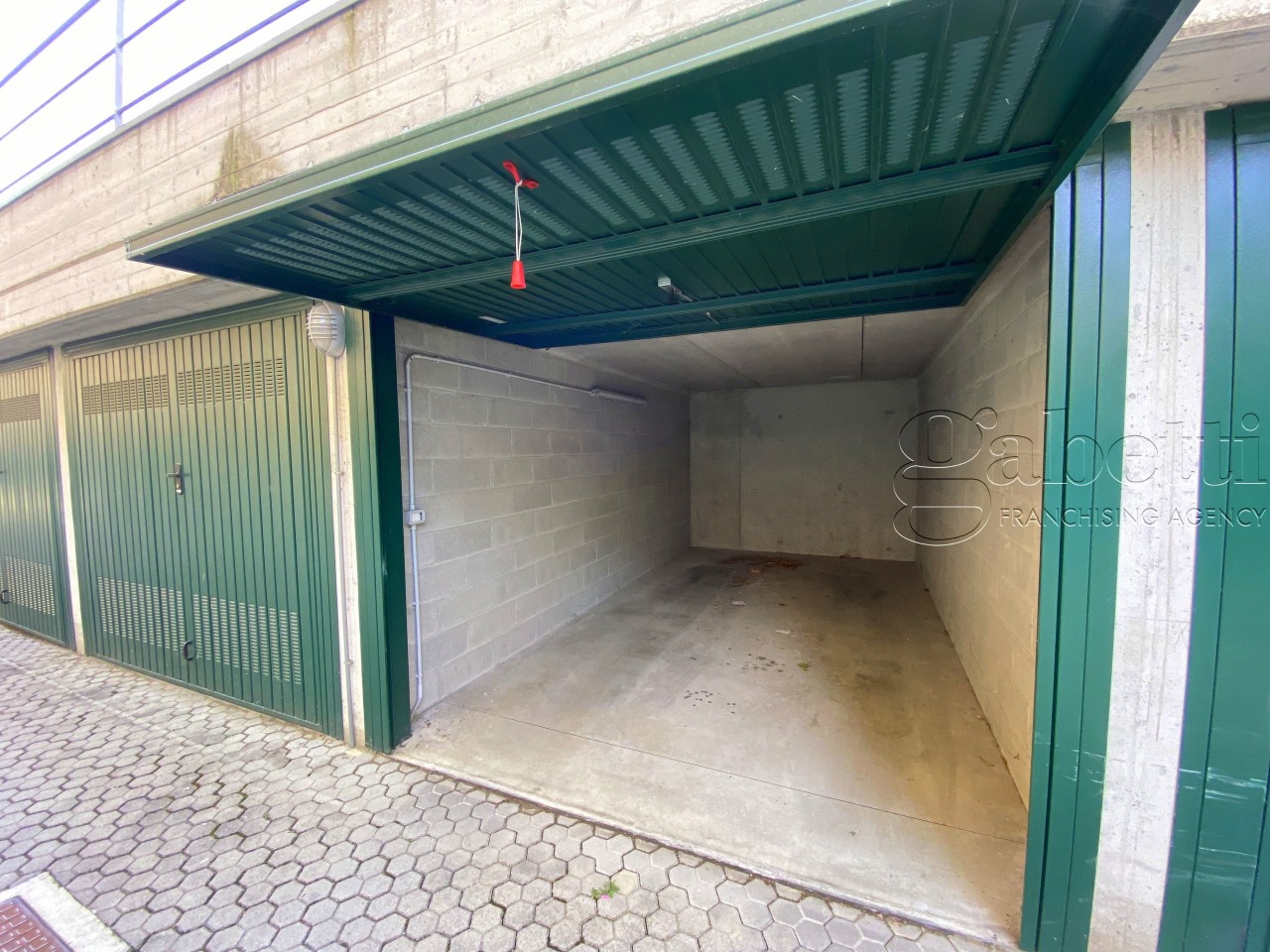 A Nerviano Box / Garage  in Vendita