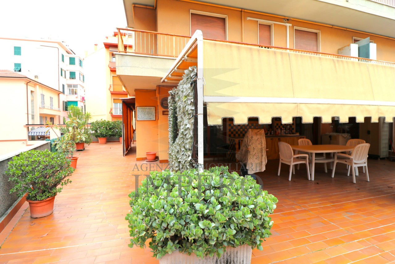 Appartamento in vendita a Ventimiglia, 4 locali, prezzo € 199.500 | PortaleAgenzieImmobiliari.it