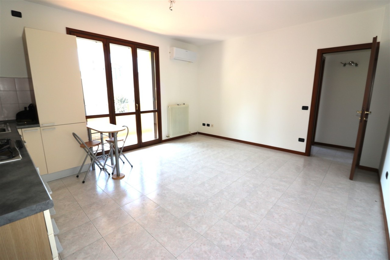 Appartamento in vendita a Lesignano de' Bagni, 3 locali, prezzo € 120.000 | PortaleAgenzieImmobiliari.it