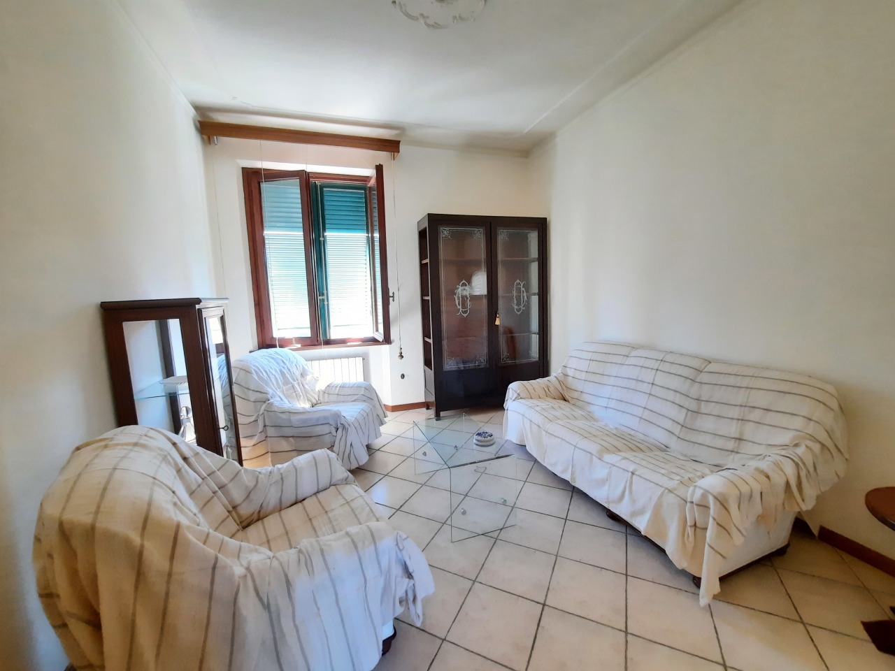 Appartamento in vendita a Lucca, 4 locali, prezzo € 170.000 | PortaleAgenzieImmobiliari.it