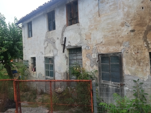 Rustico / Casale in vendita a Castelbellino