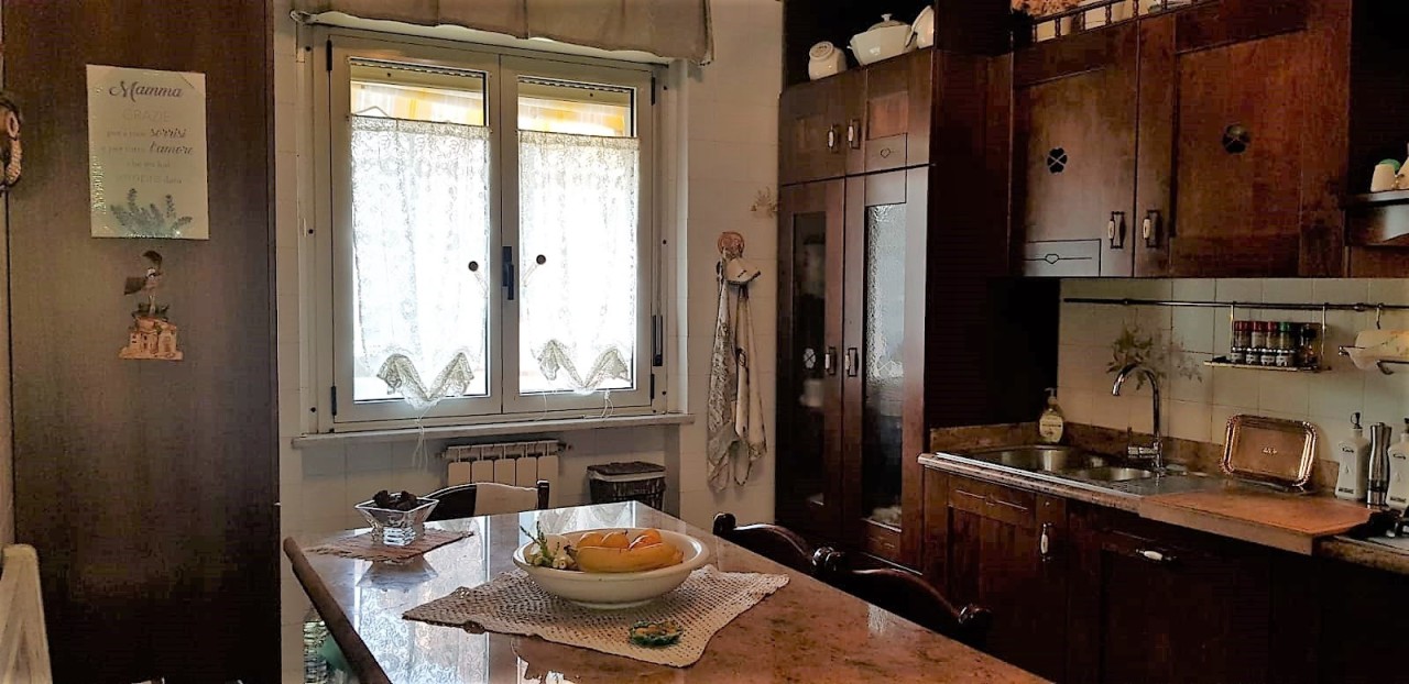Appartamento in vendita a Vezzano Ligure, 4 locali, prezzo € 180.000 | PortaleAgenzieImmobiliari.it