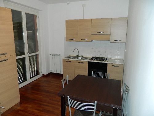 Appartamento in vendita a Sarzana, 2 locali, prezzo € 165.000 | PortaleAgenzieImmobiliari.it
