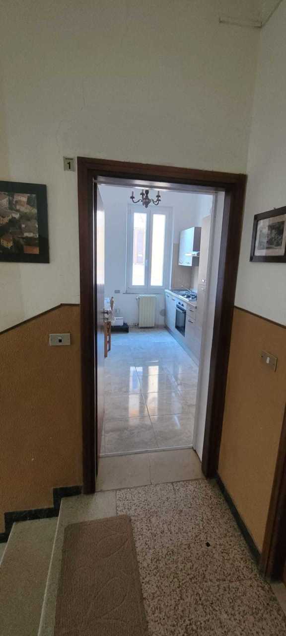 Appartamento in affitto a Fornovo di Taro, 2 locali, prezzo € 600 | CambioCasa.it