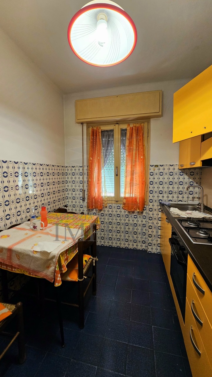 Appartamento in vendita a Ventimiglia, 4 locali, prezzo € 180.000 | PortaleAgenzieImmobiliari.it