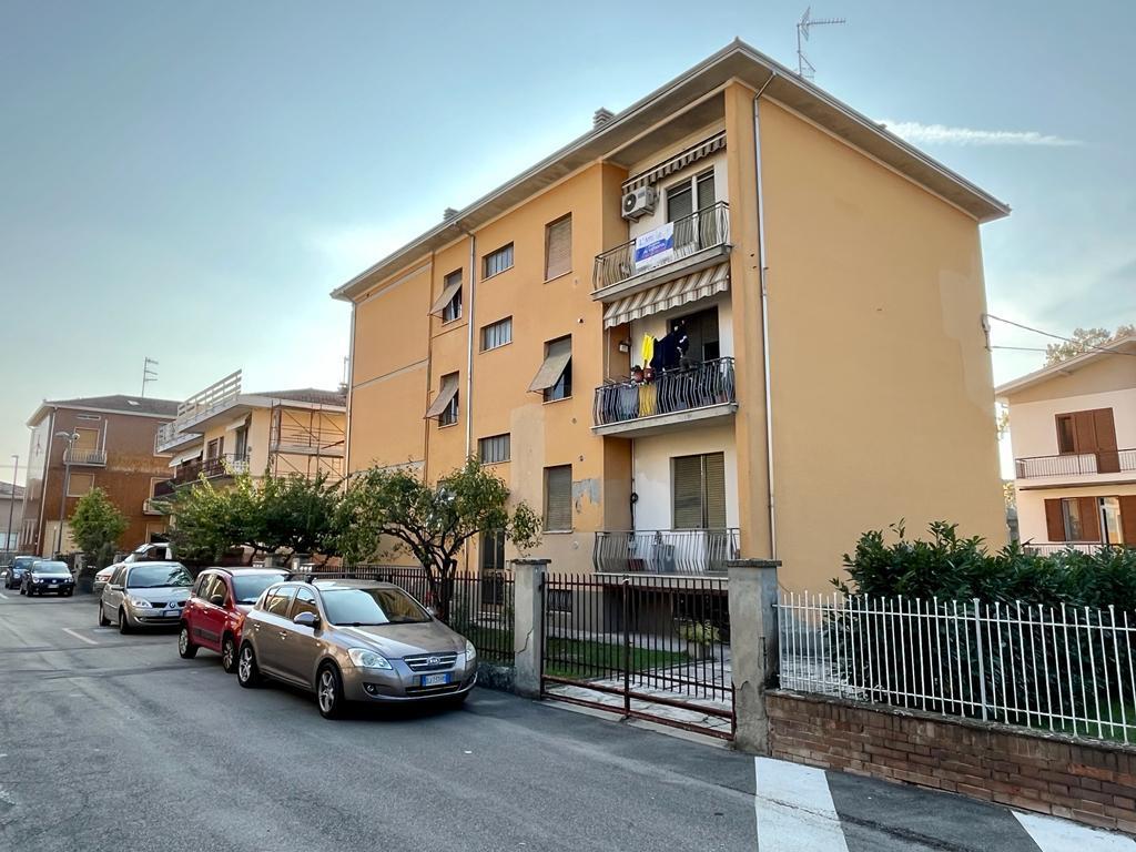 Appartamento in vendita a Noceto, 3 locali, prezzo € 100.000 | PortaleAgenzieImmobiliari.it