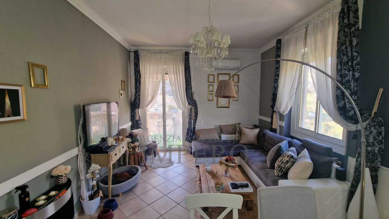 Appartamento in vendita a Ventimiglia, 4 locali, prezzo € 189.000 | PortaleAgenzieImmobiliari.it