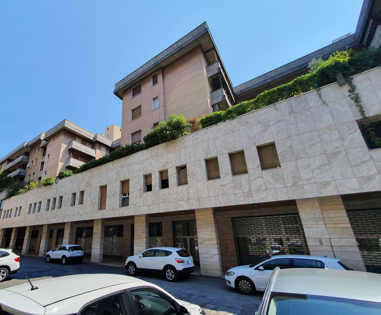 Ufficio / Studio in affitto a Brescia, 15 locali, prezzo € 2.750 | PortaleAgenzieImmobiliari.it