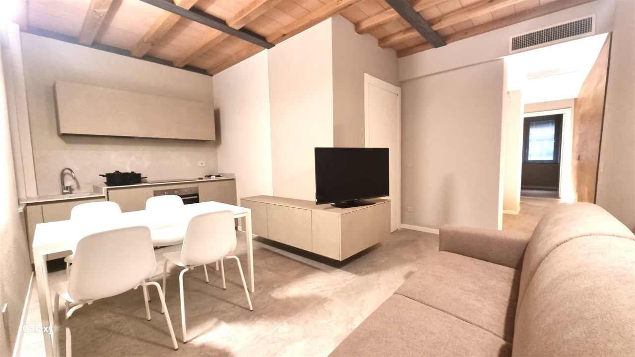 Appartamento in affitto a Parma, 2 locali, prezzo € 1.000 | PortaleAgenzieImmobiliari.it